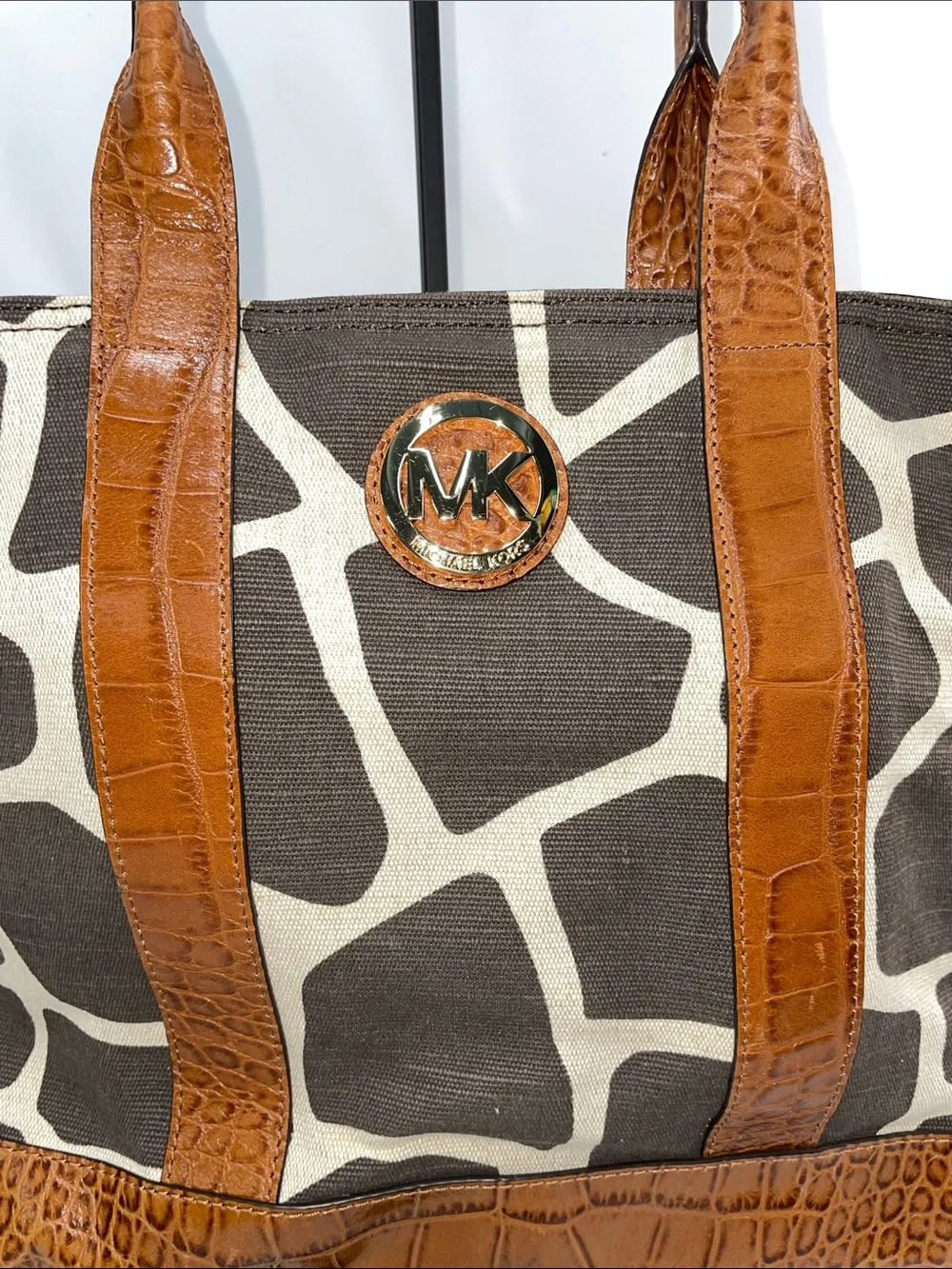 MICHAEL KORS LEATHER AND CANVAS GIRAFFE PRINT TOTE BAG FTL-07-156